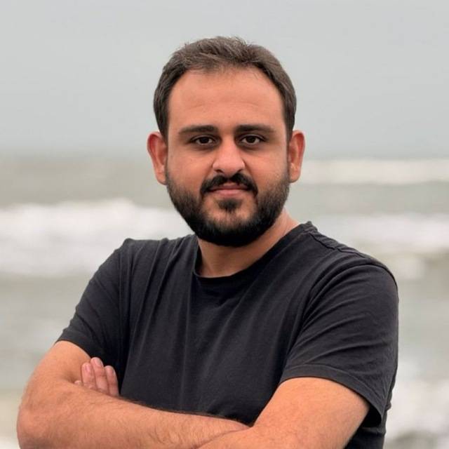 حسام باباِیی کاندیدای دکتری دانشگاه شهید بهشتی