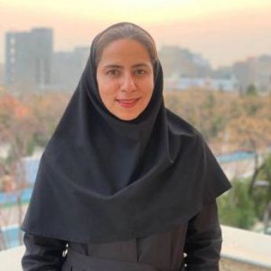 سمیه زندی ، کارشناس حقوقی